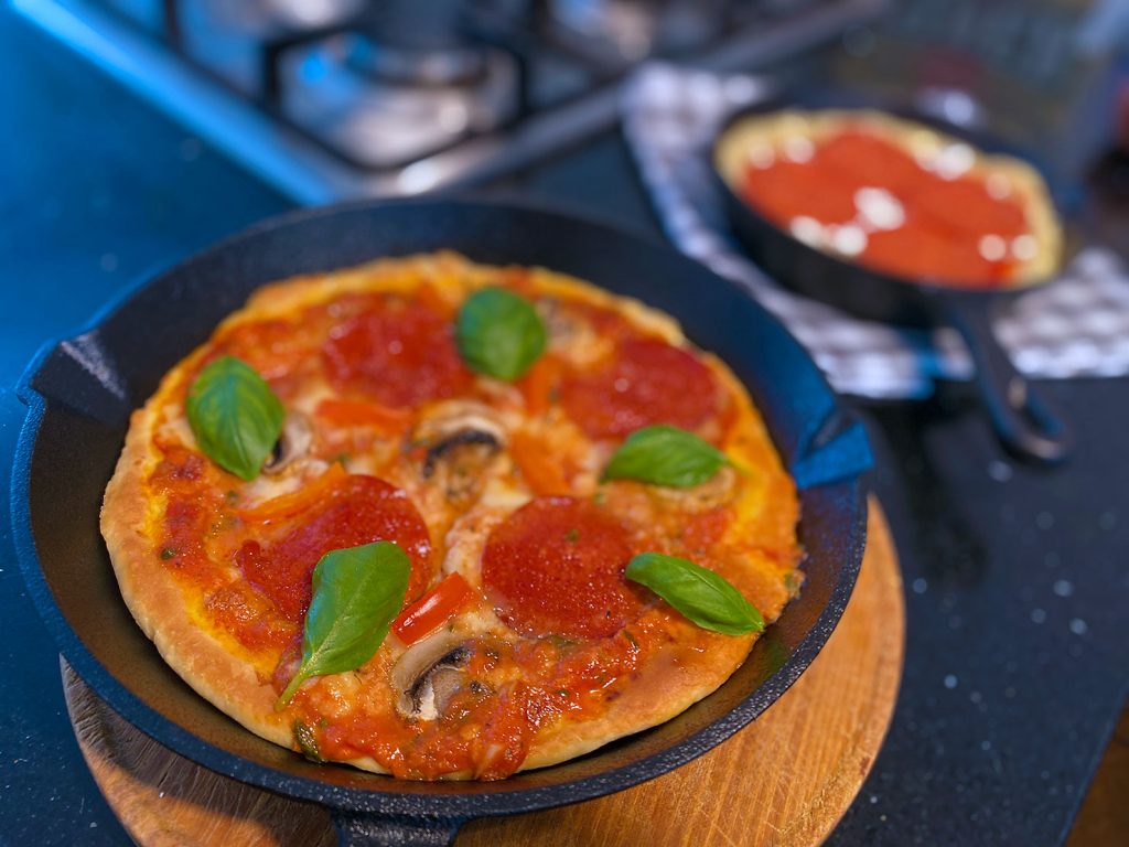 Cast-Iron-Pan-Pizza uit Detroit