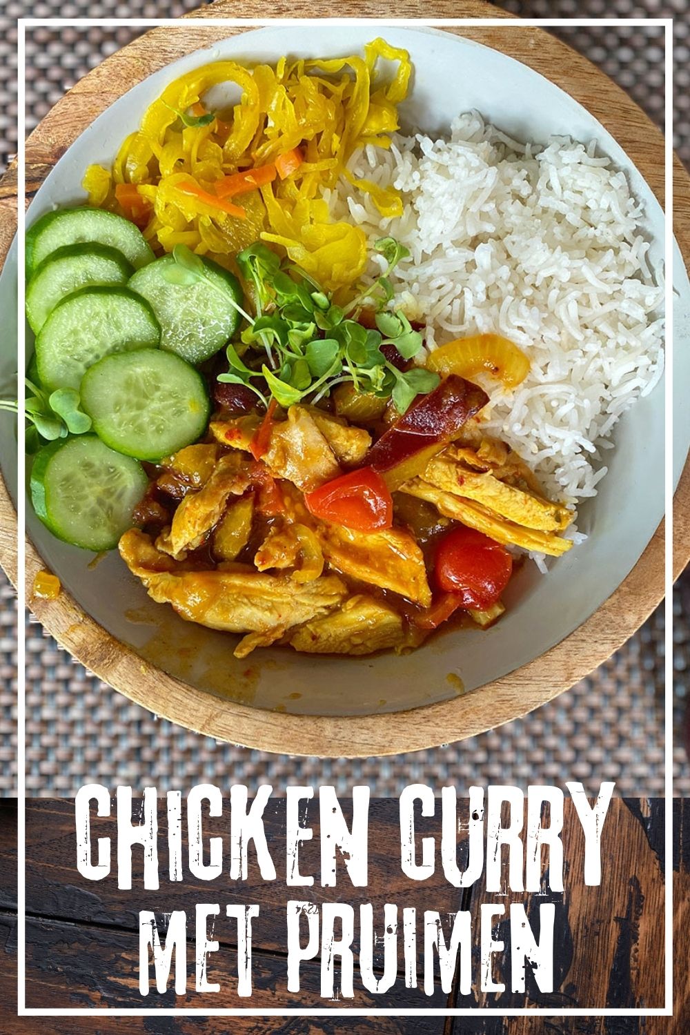 Chickencurry with plums